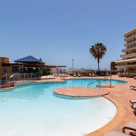Santa Maria 135 - With Air Conditioning And Pool View Appartamento